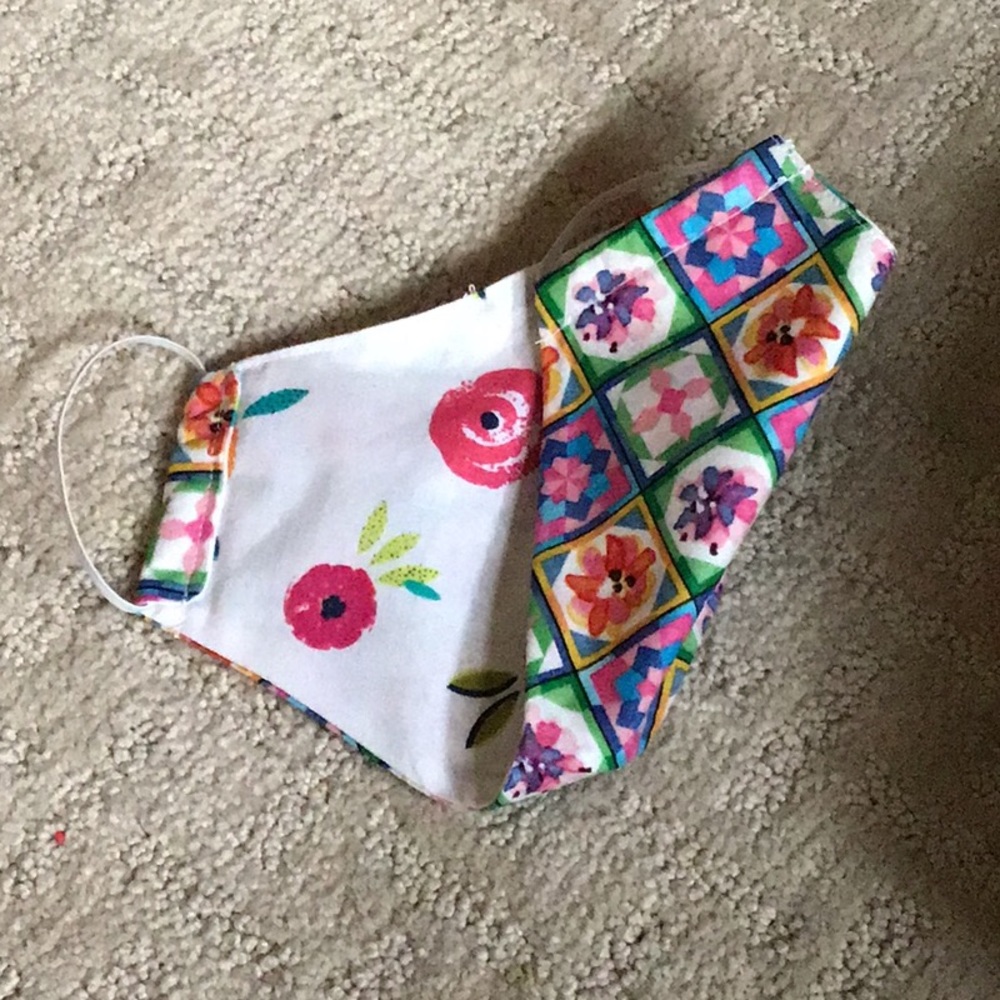Reversible Mask - Picture 3 of 3